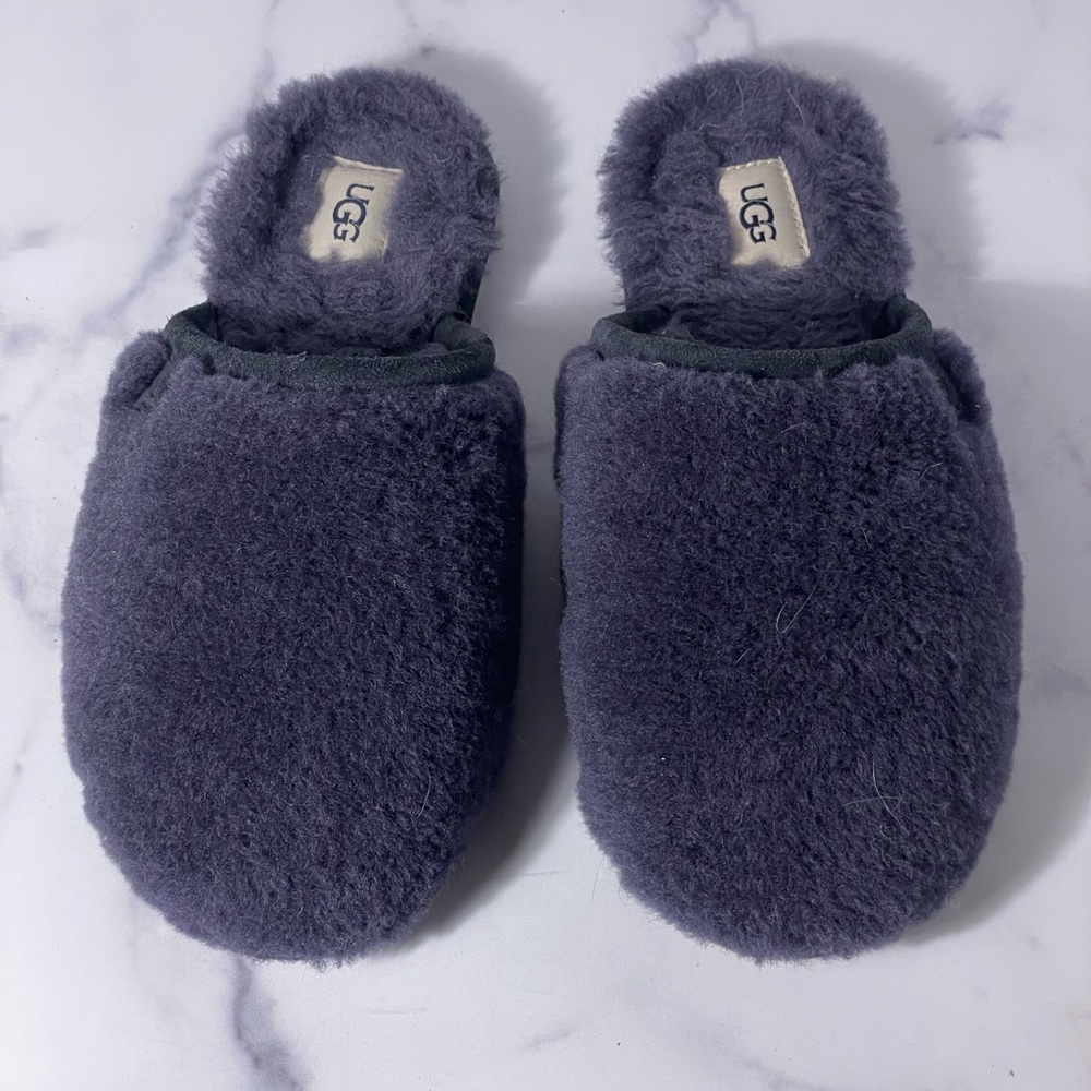 UGG Flufette Slipper in Purple Size 9